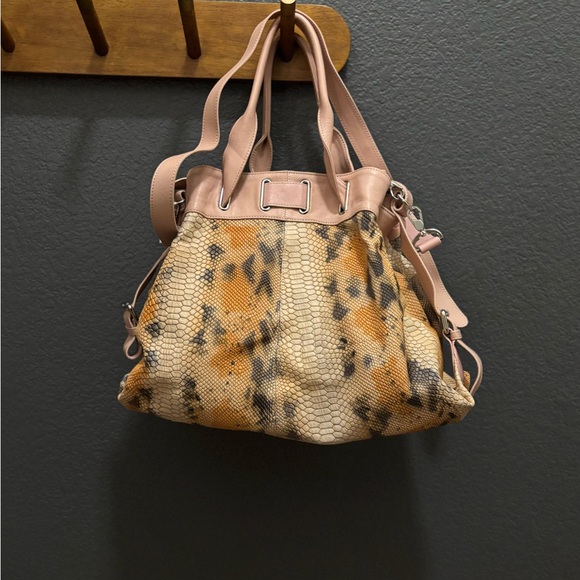 BARR + BARR NWOT crossbody/shoulder, Snake Print Tote Bag pink, orange dust bag - Picture 2 of 16